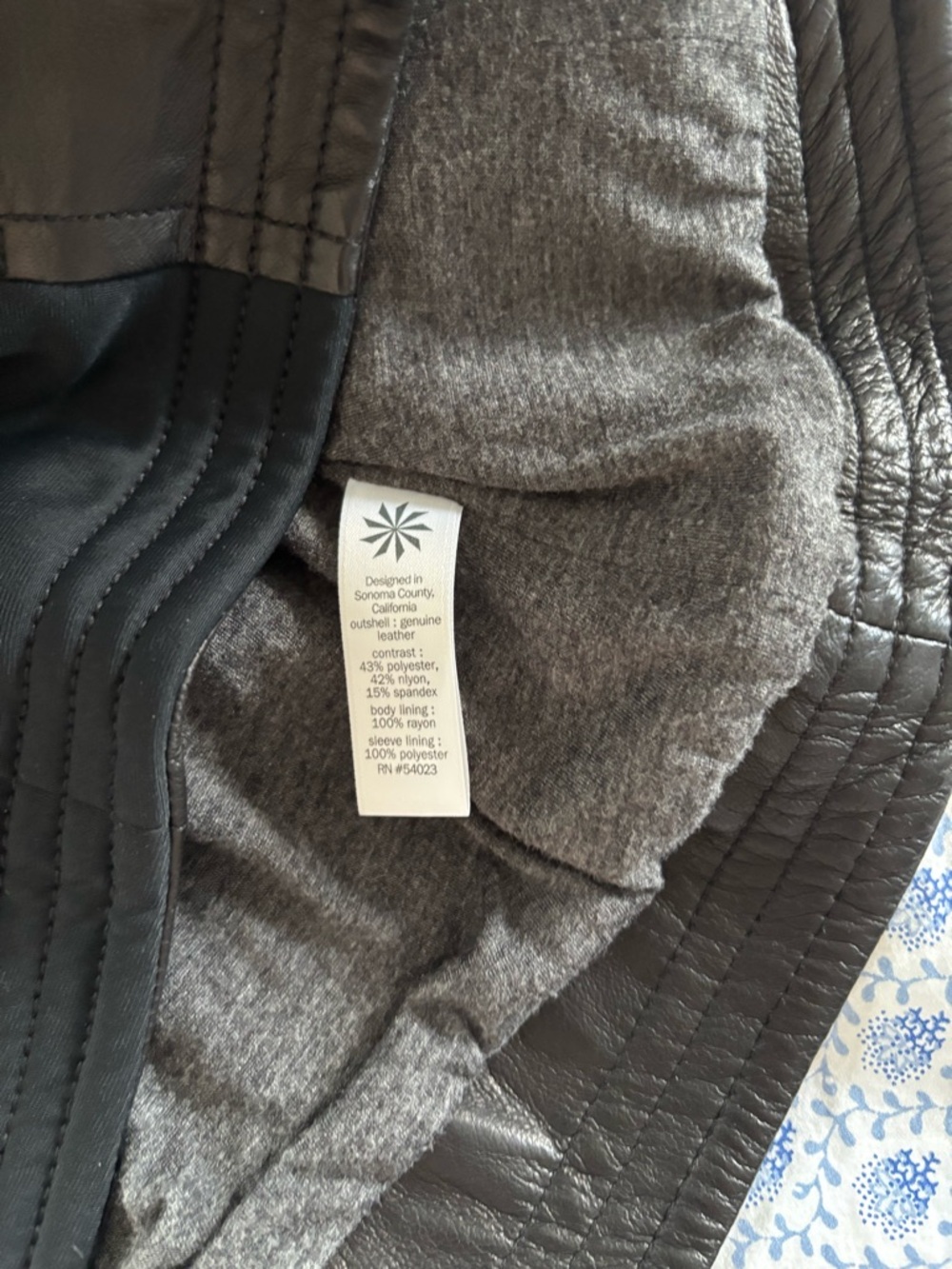 Athleta Black Leather Asym Zip Motorcycle Hoodie Jacket Size XL - Picture 7 of 7
